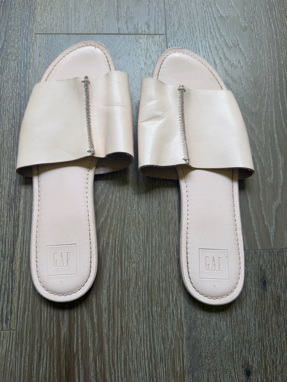 GAP Women's Pale pink Slide Sandals